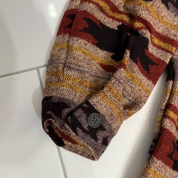 ❌Perch Multicolor Aztec Jacket

💵Bundle&Save💵 - Picture 7 of 7